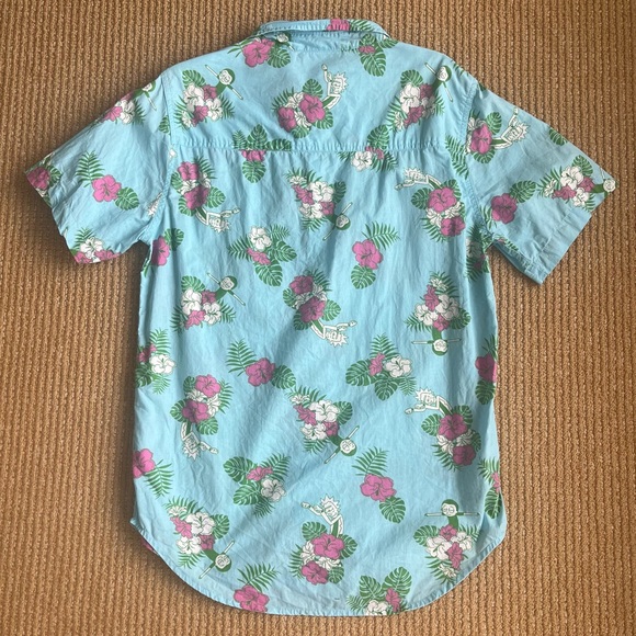 Rick & Morty Mens SeaFoam Blue Hawaiian Button-Down Shirt Short Sleeve SZ M - Picture 4 of 14